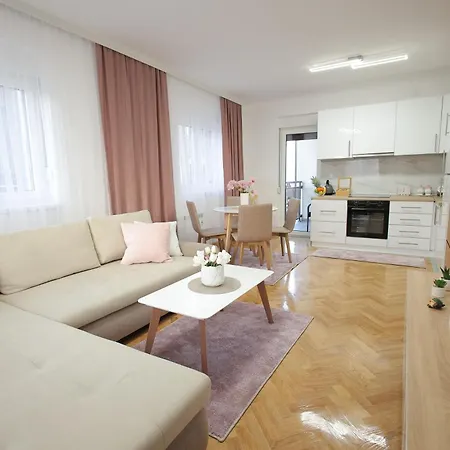 Apartment Babic Lux *